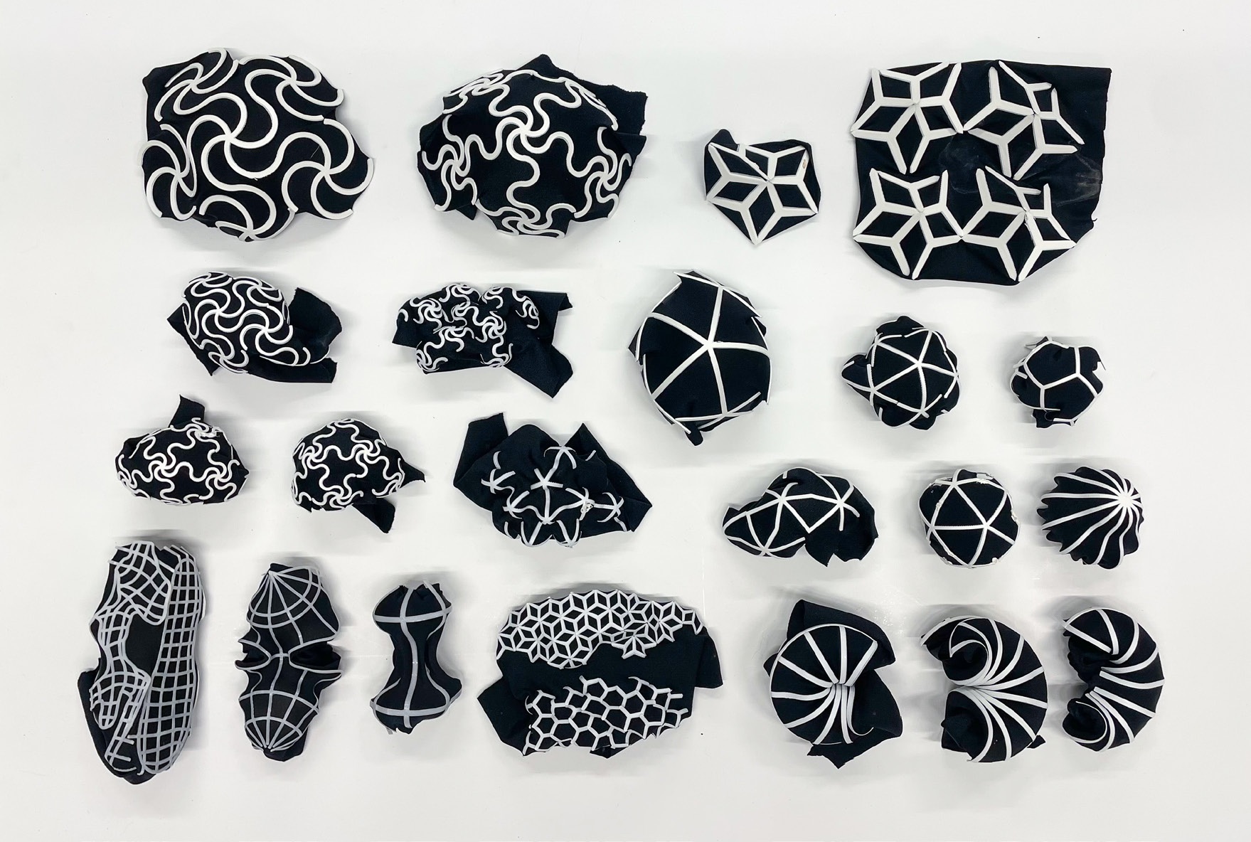 Self-shaping textile pattern collection — Emerald Liang and Ivy Yu; faculty: Robinson Strong